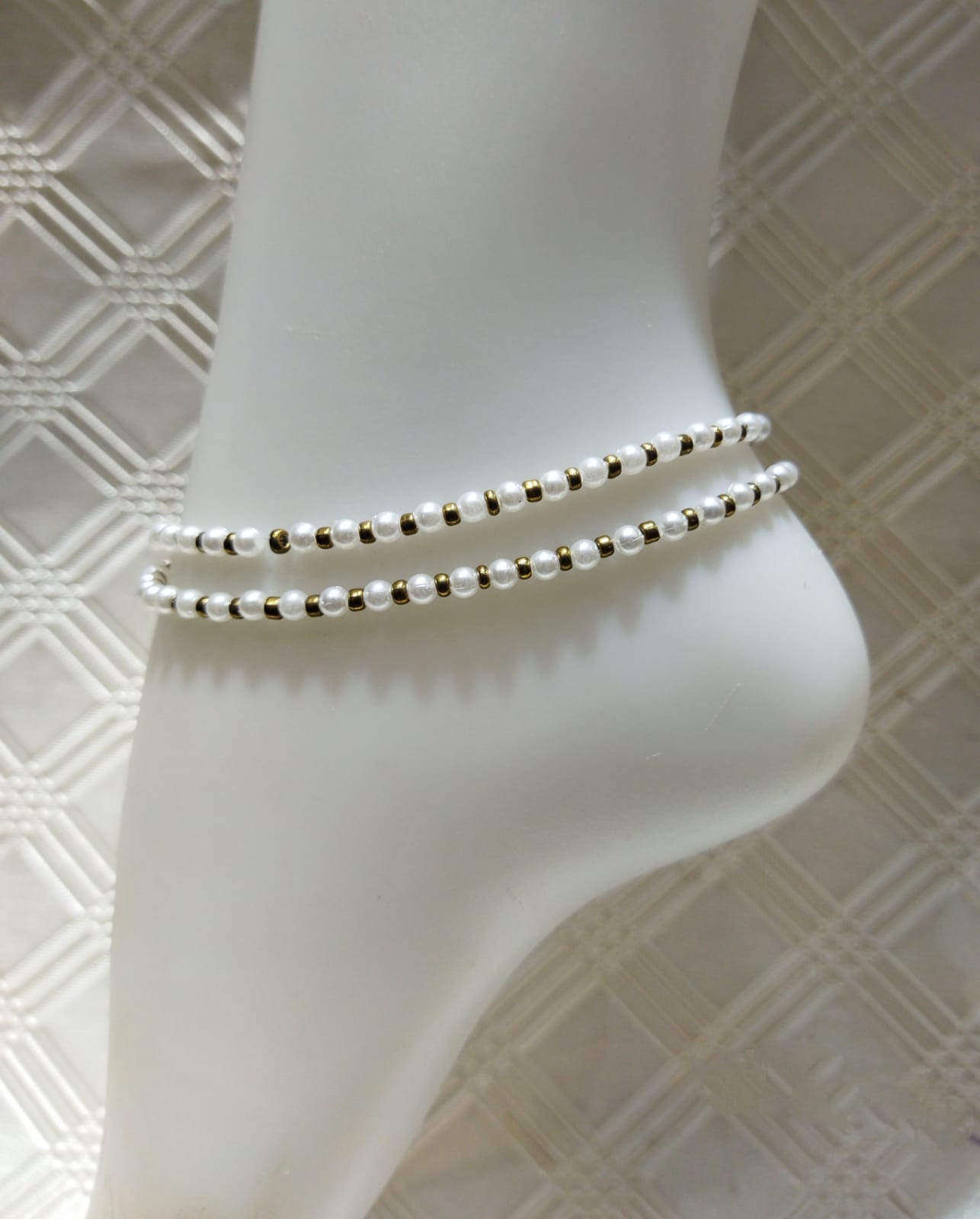 Pair Of Thread Anklet White&Golden For Women