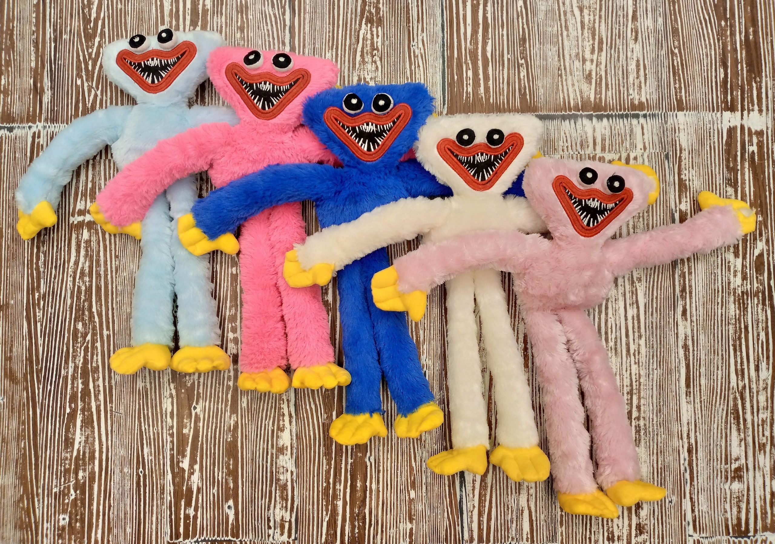 Huggy Wuggy (Medium)